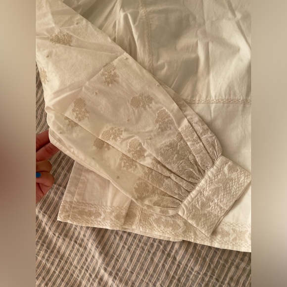 Aritzia Wilfred Palo Santo Blouse - Picture 8 of 13